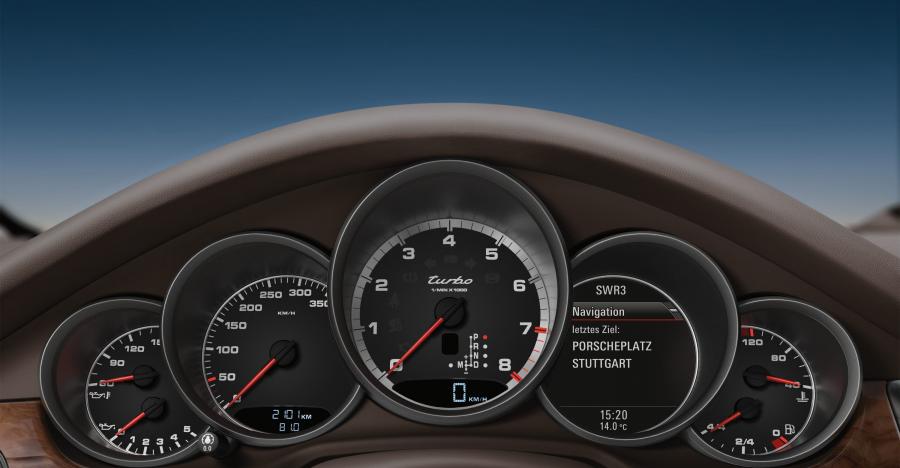  Porsche Panamera S 2010 года  (фото 2 из 20)
